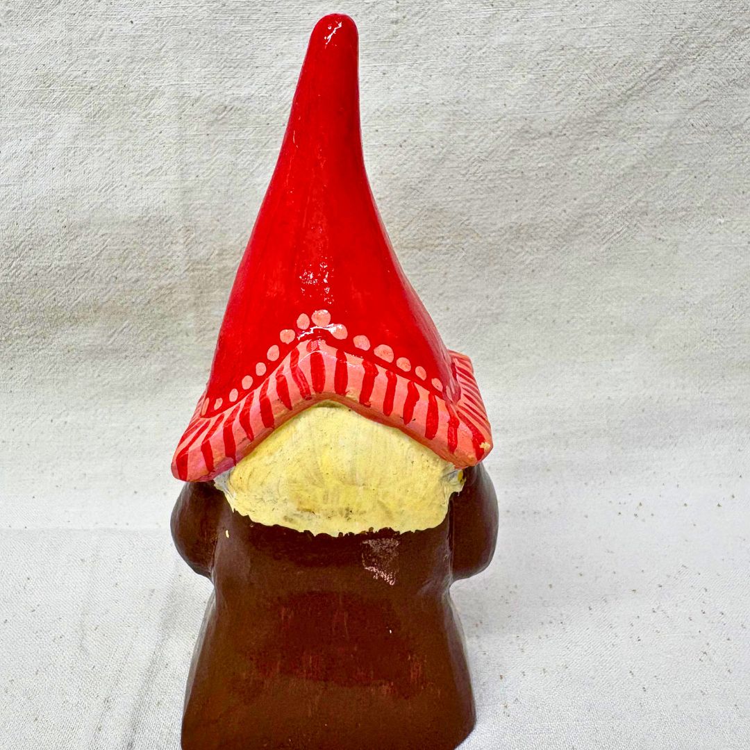 snuggle Gnome (1)