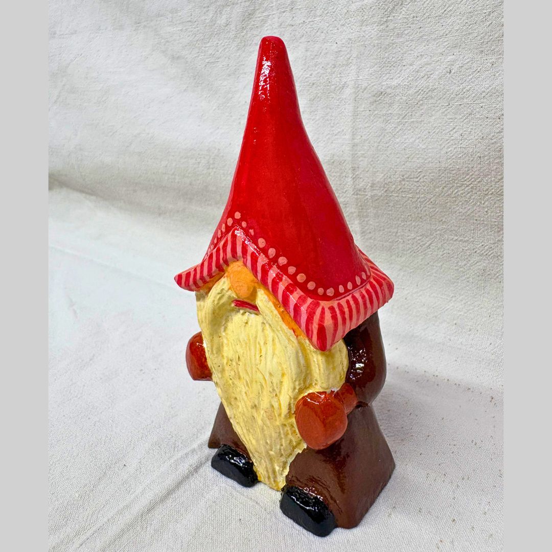 snuggle Gnome (2)