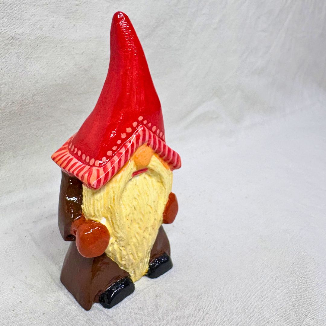snuggle Gnome (3)